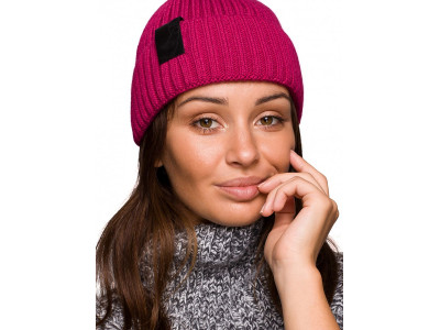 Дамска шапка модел 148904 BE Knit