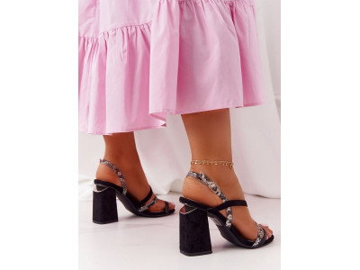 Дамски сандали с ток модел 182335 Step in style