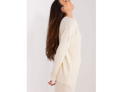 Дамски пуловер класически модел 185716 AT