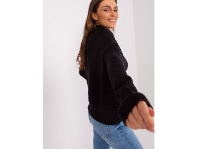Дамски пуловер класически модел 186571 AT
