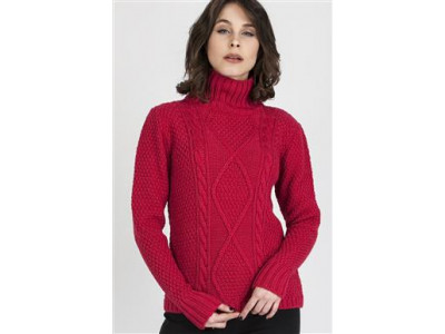 Дамски пуловер класически Модел 44457 MKMSwetry